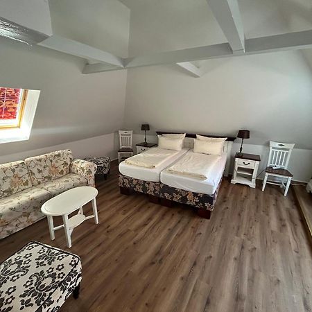 Ratskeller Waren Hotell Exteriör bild