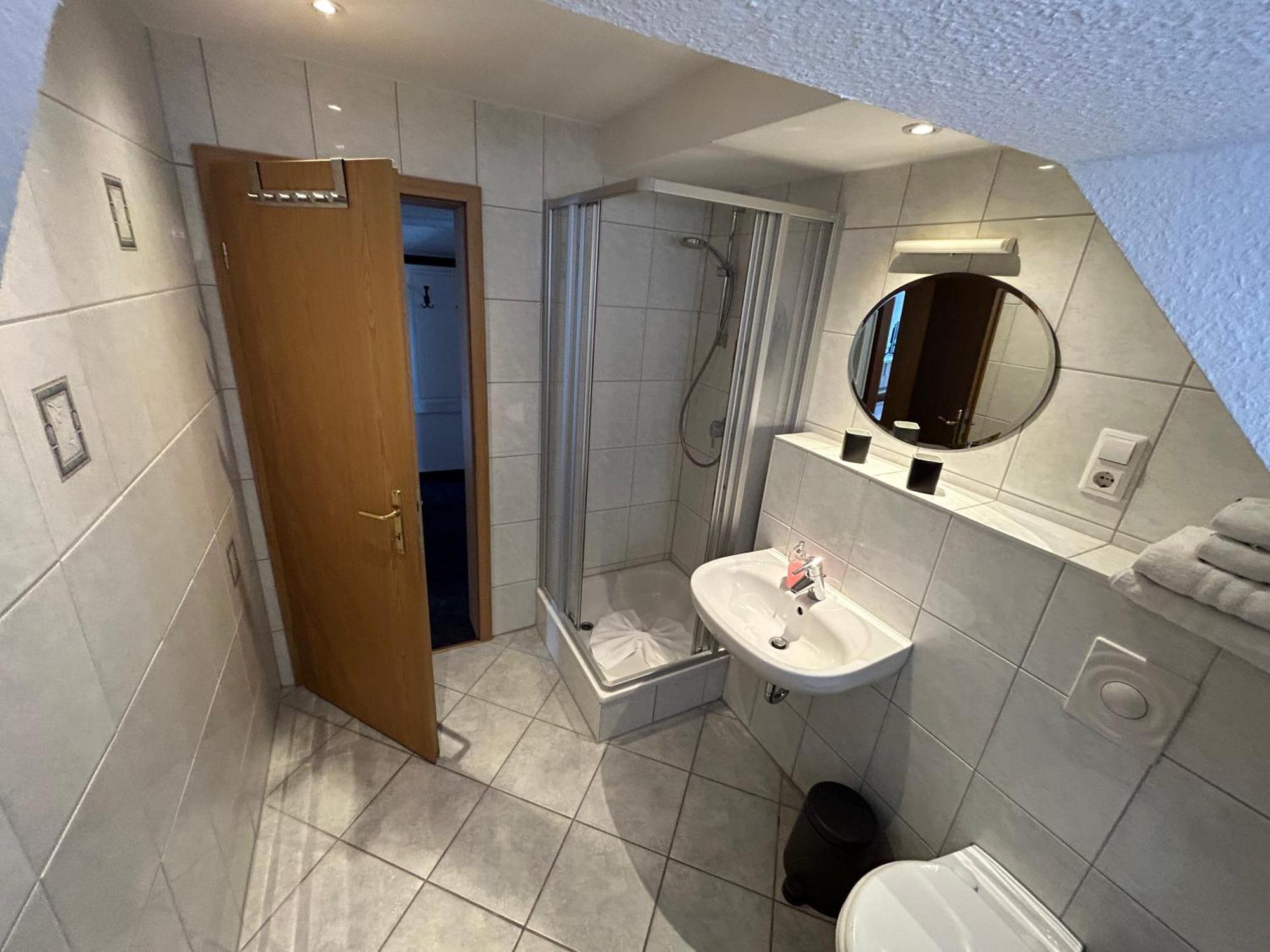 Ratskeller Waren Hotell Exteriör bild